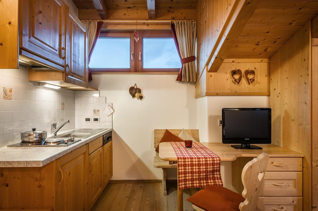 Residence Ciasa Planat サン・カッシアーノ エクステリア 写真