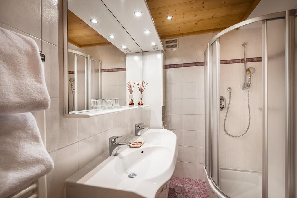 Residence Ciasa Planat サン・カッシアーノ エクステリア 写真