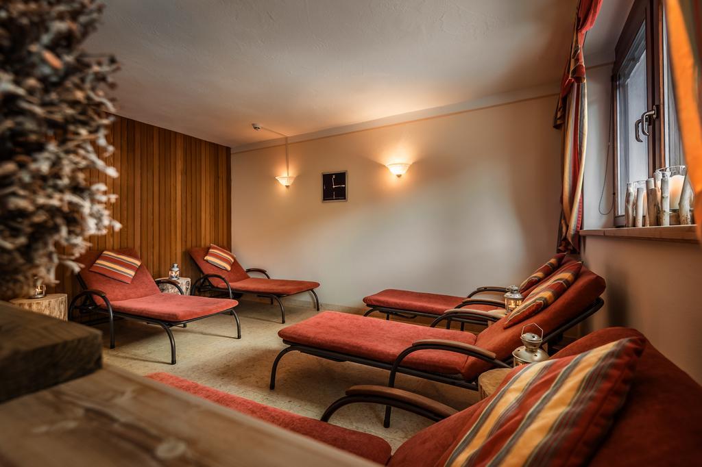 Residence Ciasa Planat サン・カッシアーノ エクステリア 写真