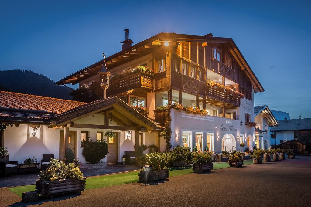 Residence Ciasa Planat サン・カッシアーノ エクステリア 写真
