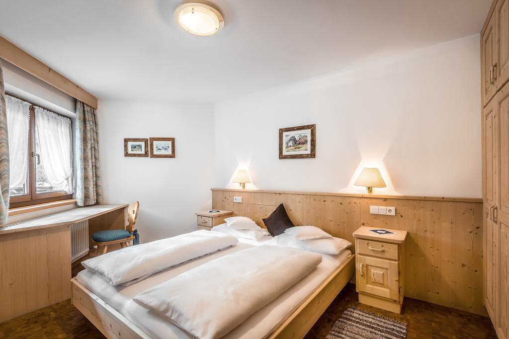 Residence Ciasa Planat サン・カッシアーノ エクステリア 写真