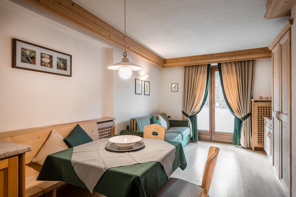 Residence Ciasa Planat サン・カッシアーノ エクステリア 写真
